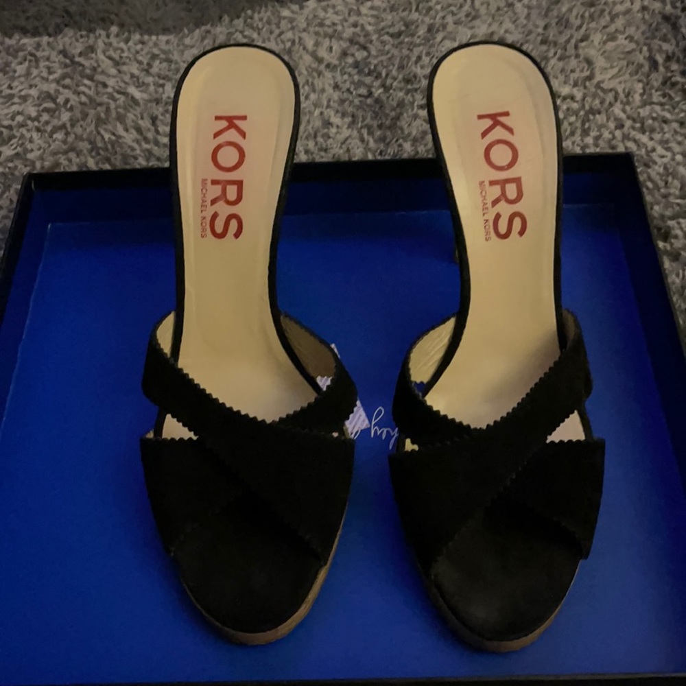 MICHAEL KORS heels